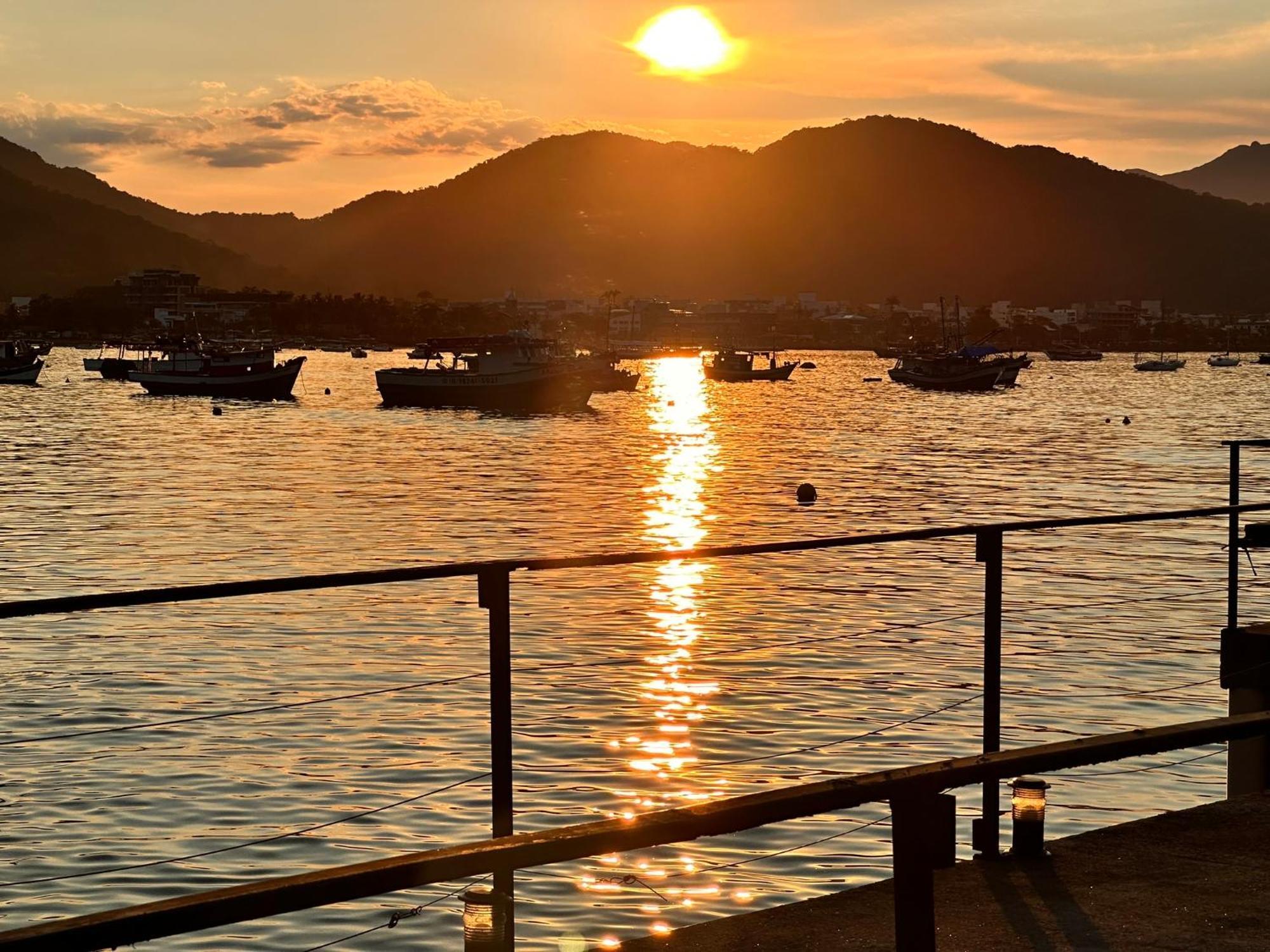 1819 Marine Hotel Ubatuba Exterior photo